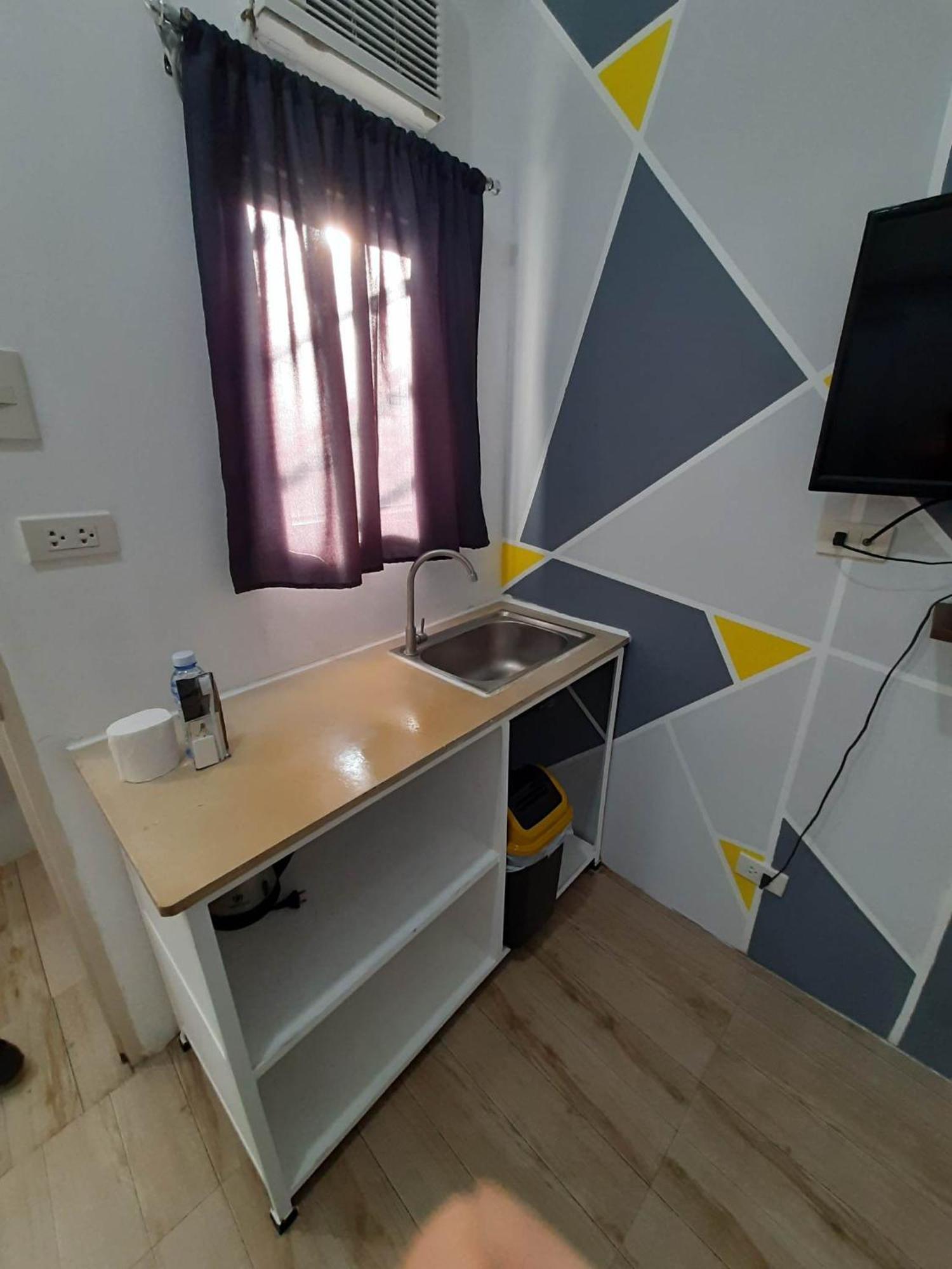 Pasay Centrale Hotel Kamer foto
